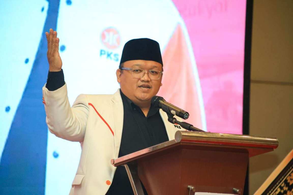 PKS Desak Proses Hukum Promosi Miras dan Segera Sahkan RUU Minol