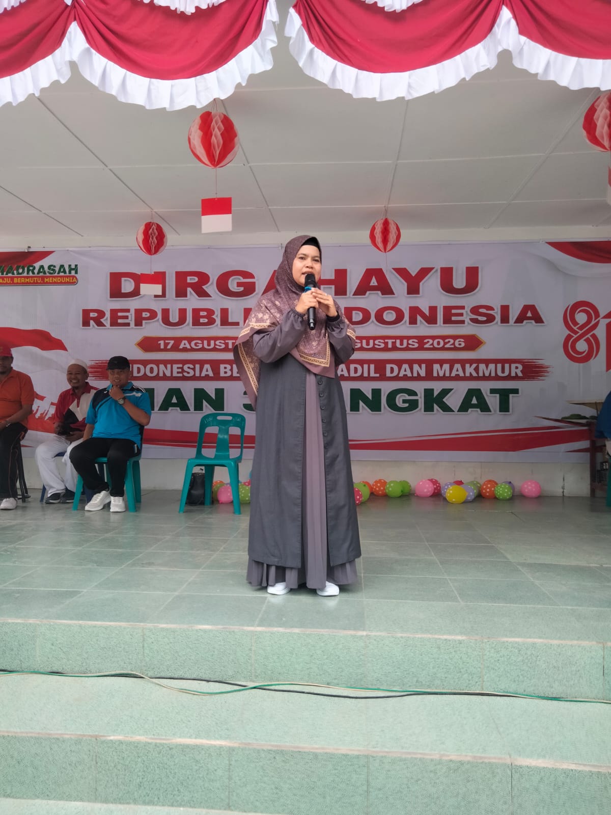 Maknai Kemerdekaan, Fatimah Ajak Siswa MAN 3 Langkat Berani Mengejar Cita-cita